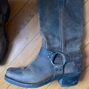 Womens FRYE harness boot 7.5 M